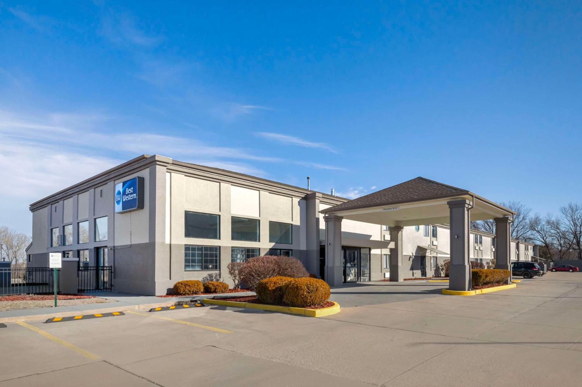 Best Western Wichita North Park City Eksteriør billede